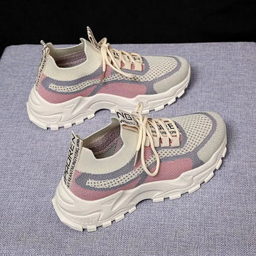 Tênis Sport Chic Feminino - Estilo e Conforto para o Seu Dia a Dia.
